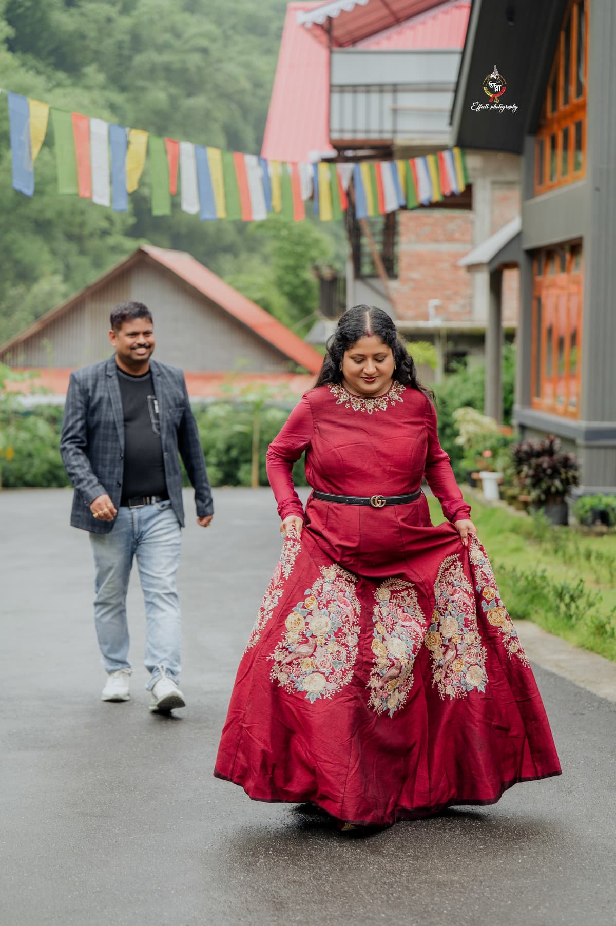 Artistic wedding ring and jewelry shot