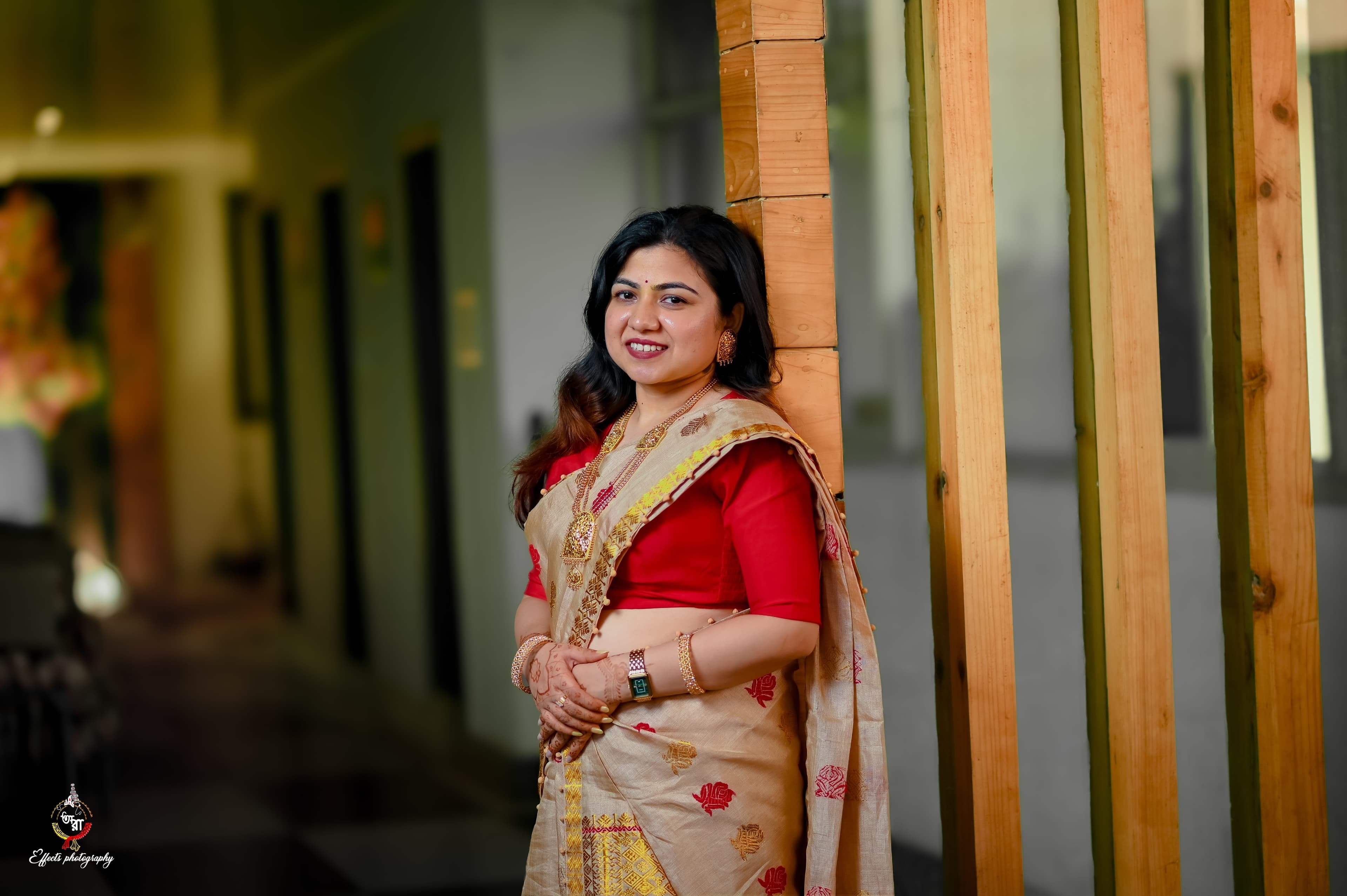 Traditional Bengali bride shubho drishti moment