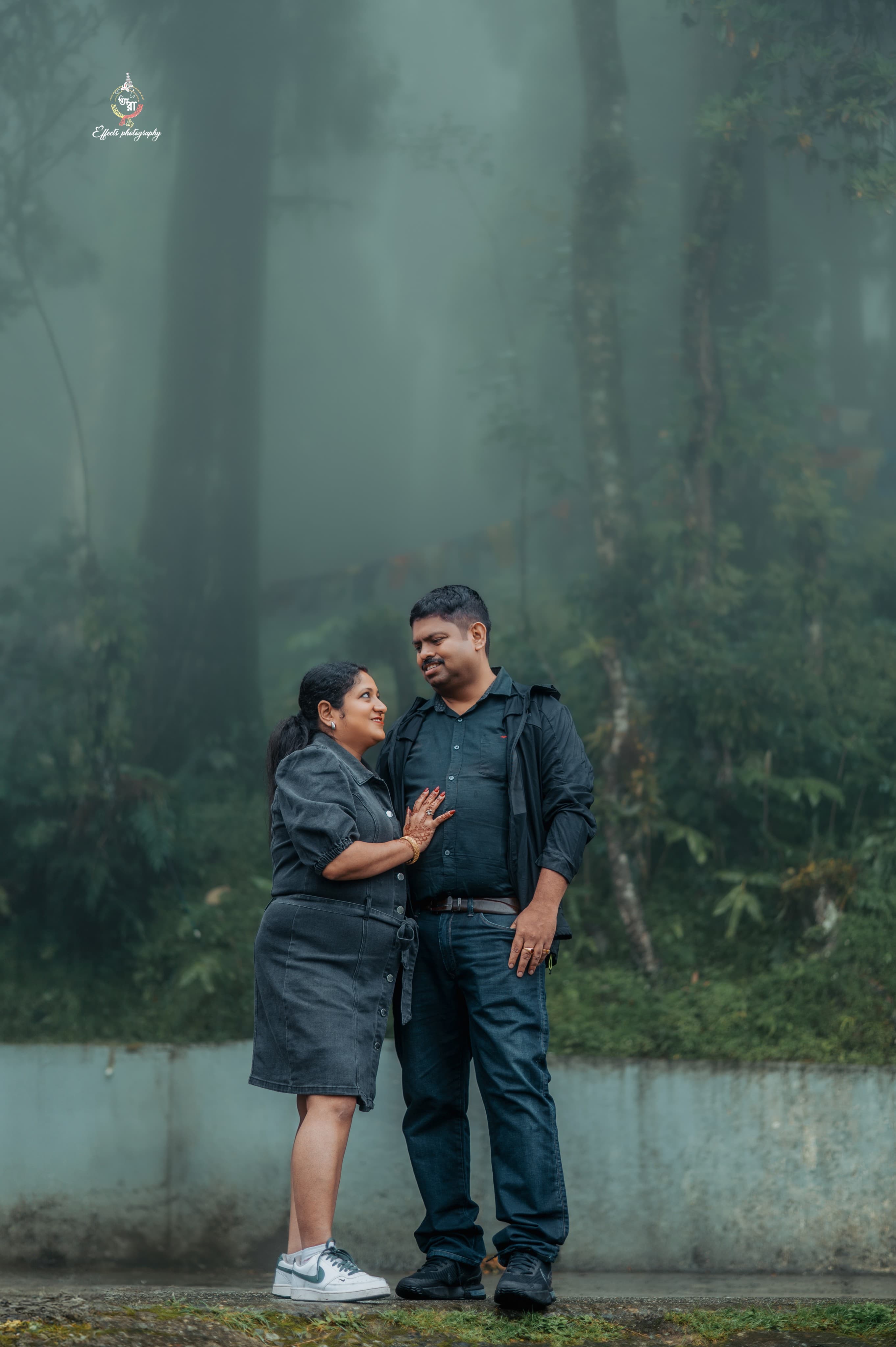 Stunning outdoor pre-wedding shoot in West Bengal